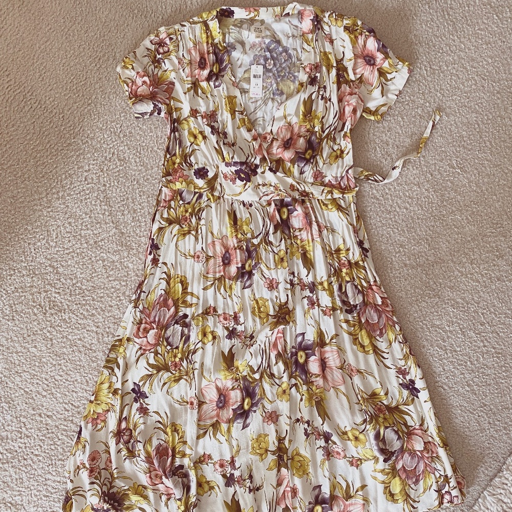 ANTHROPOLOGIE Tiny Wrap Floral Midi Dress, L Petite (NWT)